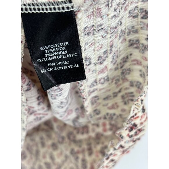 Torrid Ribbed Textured Jersey Choker Neck Smocked Bottom Top Cream 2X NEW - Picture 6 of 7